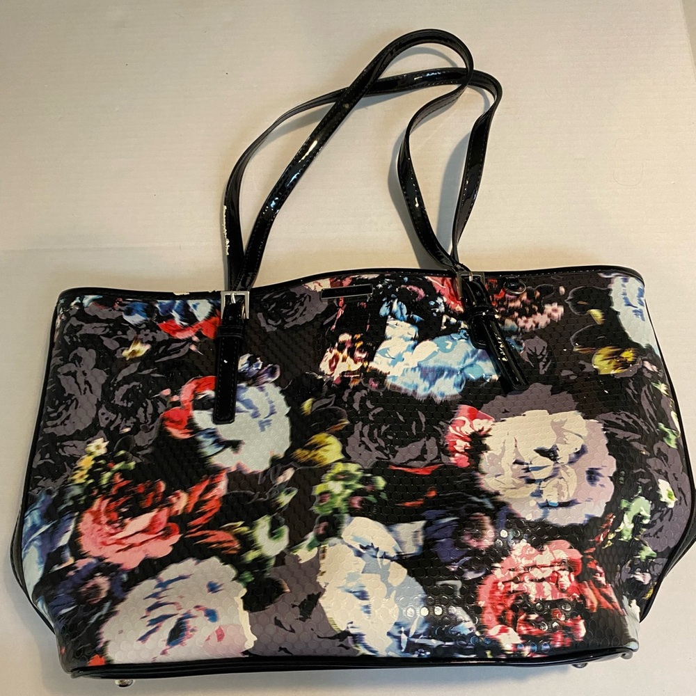Nine West Black with floral design Textured Handbag